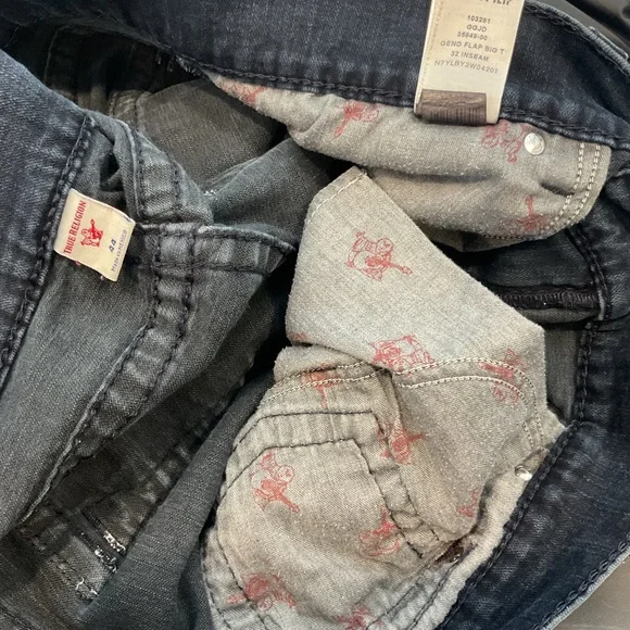 True religion Men’s Dark Blue Gene Relaxed Slim Jeans